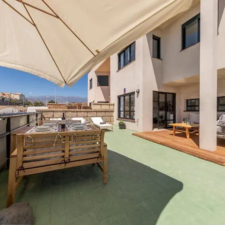 Surfers Paradise Beach House - By Medano4you *